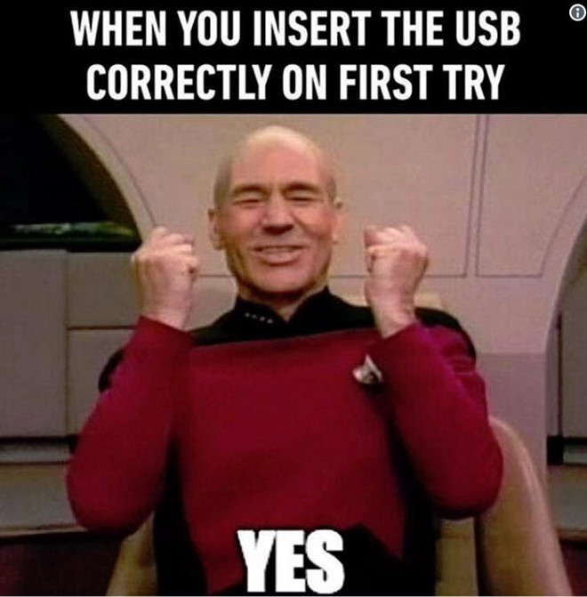 Cha đẻ kết nối USB lý giải vì sao cắm không trúng phát nào-1