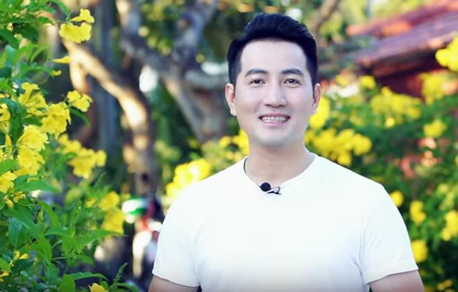 Hơn 40 tuổi chưa vợ con, trai đẹp Nguyễn Phi Hùng khiến chị em xấu hổ vì tài nấu ăn-1