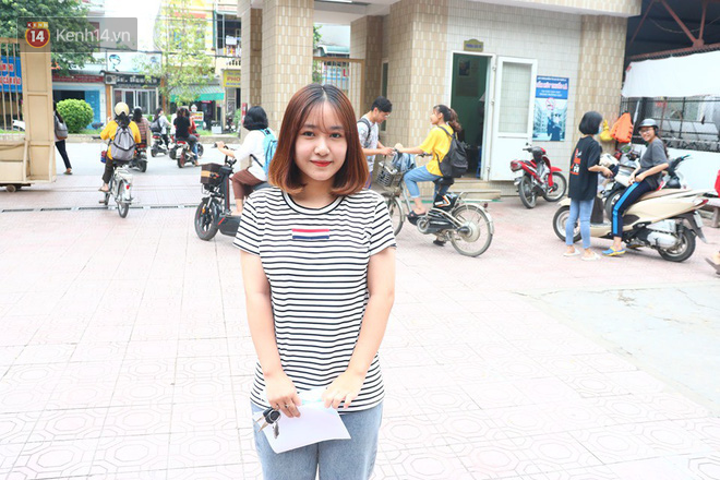 Gần 900.000 thí sinh làm thủ tục dự thi THPT quốc gia 2019: Dàn nữ sinh lớp 12 chiếm spotlight vì quá xinh xắn-24