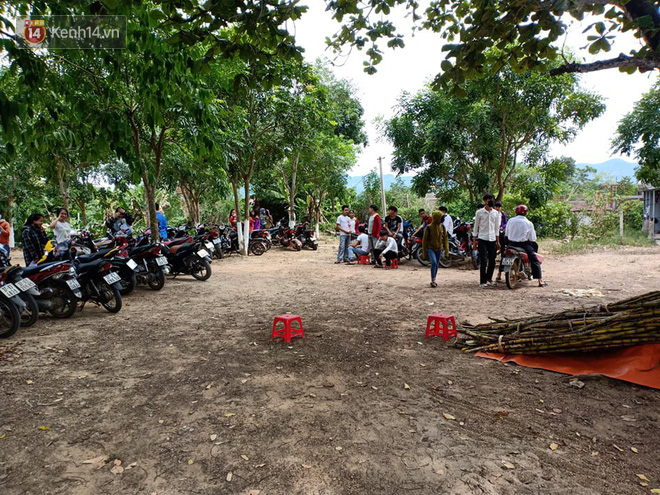 Gần 900.000 thí sinh làm thủ tục dự thi THPT quốc gia 2019: Dàn nữ sinh lớp 12 chiếm spotlight vì quá xinh xắn-34