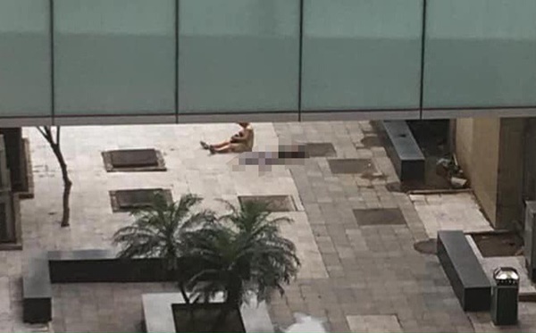 Một bệnh nhân nhảy lầu tự tử tại Bệnh viện Bạch Mai-1