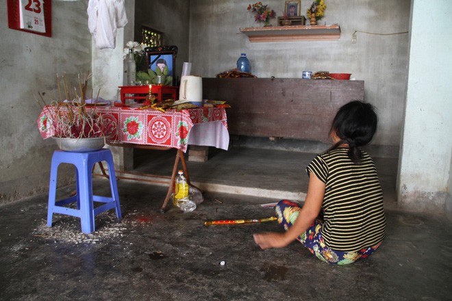 Đau xót 2 nam sinh đuối nước trước ngày thi: Bố mẹ già rồi, sao không để bố mẹ chết thay?-7