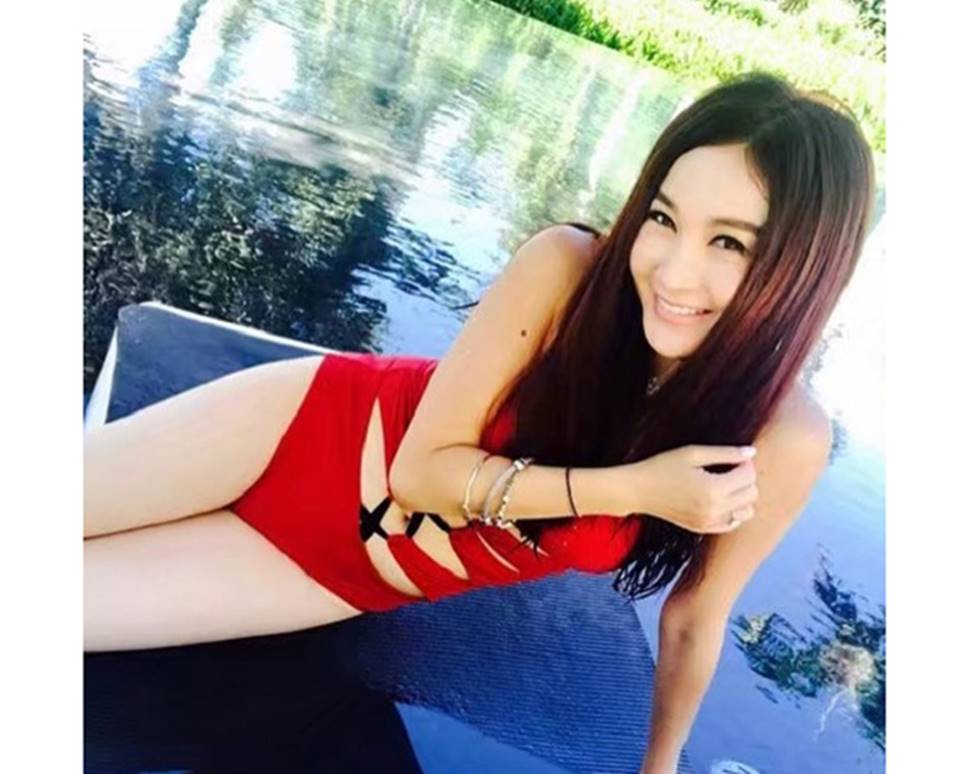 Chị dâu Võ Tòng duy nhất dám bán nude, 53 tuổi dáng vóc vẫn khêu gợi-7