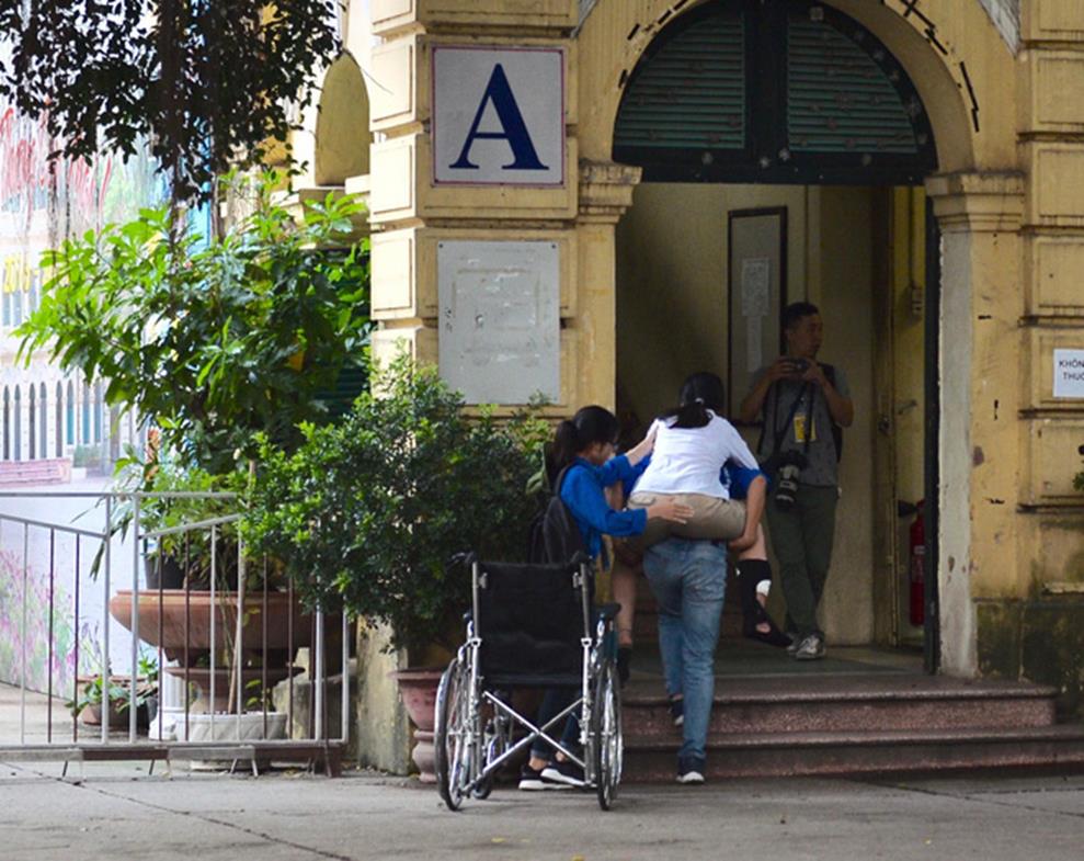 Trực tiếp: Gần 900.000 thí sinh bước vào môn thi Ngữ Văn - Tác phẩm nào sẽ xuất hiện trong đề thi THPT Quốc gia 2019?-9