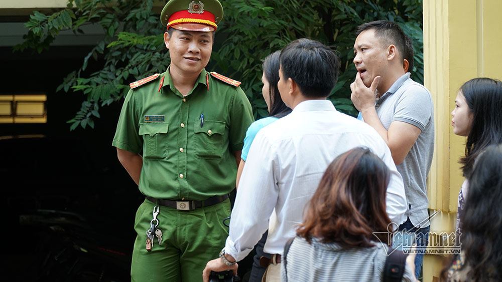Trả hồ sơ, điều tra bổ sung vụ Nguyễn Hữu Linh dâm ô trẻ em-2