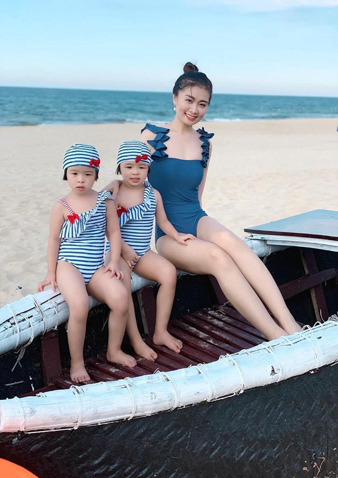 Nữ giám thị duyên dáng gây chú ý tại điểm thi ở Nghệ An-3