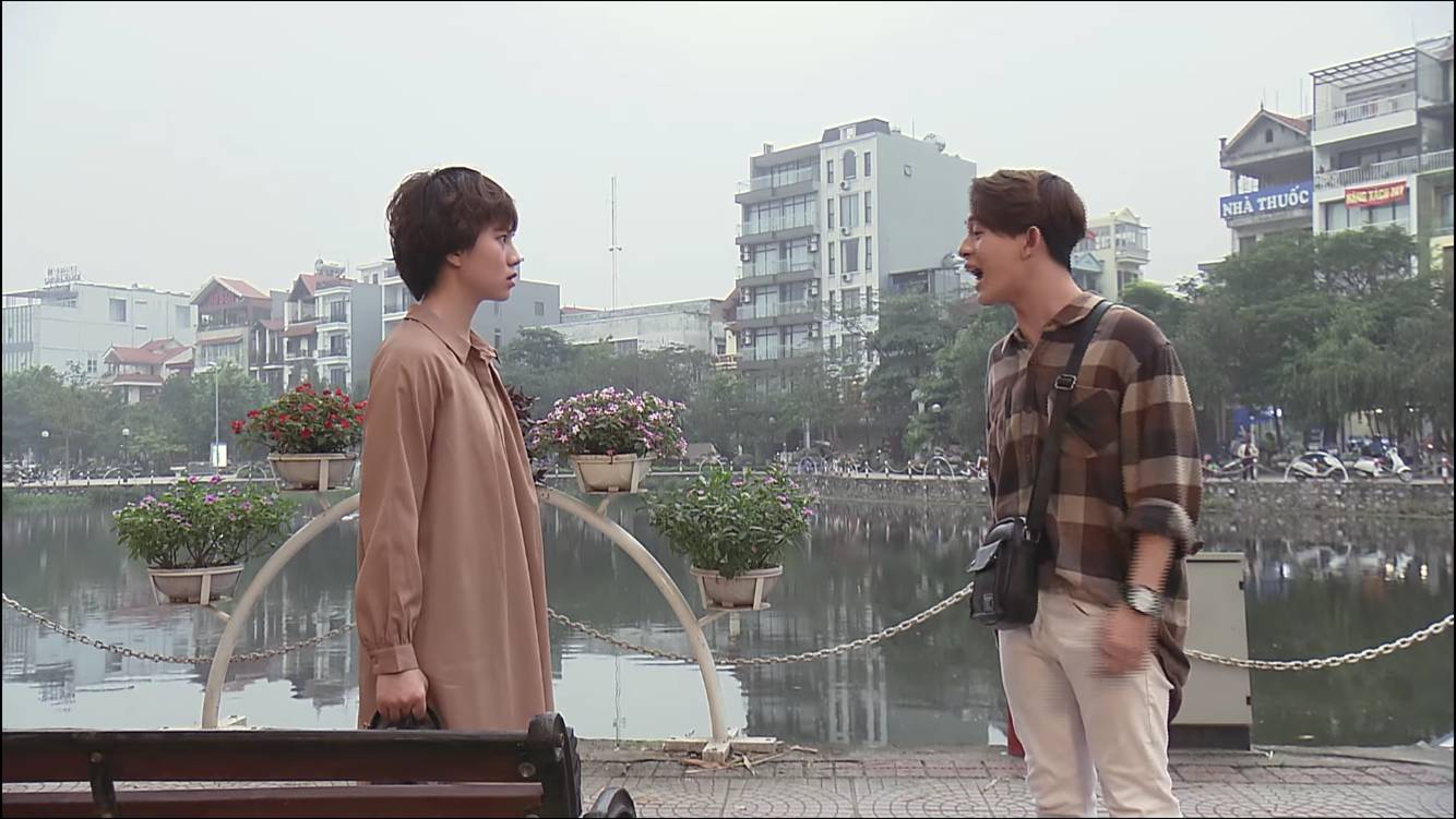 Về nhà đi con: Khán giả la ó vì Dương trang điểm già chát, bị gọi là con điên khi đi tỏ tình và cái kết đắng lòng-4