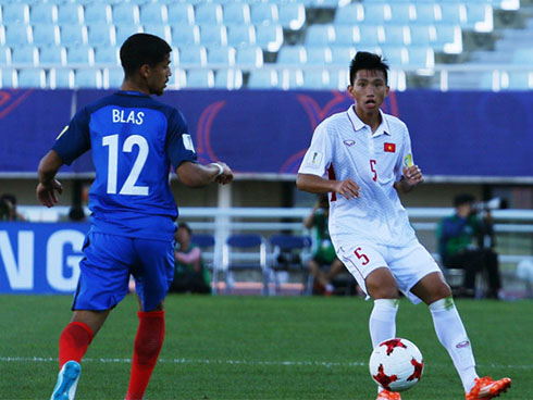 Trước tin đồn đến châu Âu thi đấu, Đoàn Văn Hậu vẫn nỗ lực hết mình vì Hà Nội FC-15