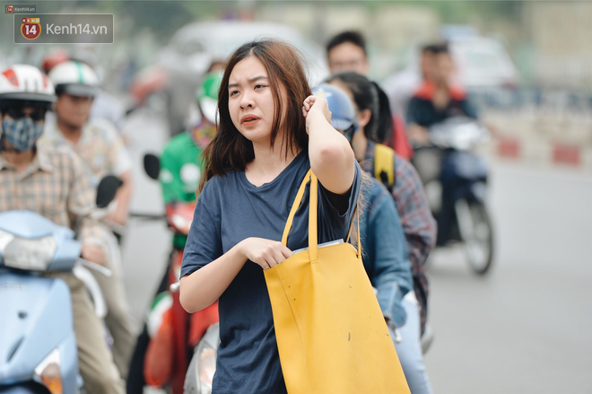 Thi THPT Quốc gia 2019 buổi thứ 2: Thí sinh căng thẳng bước vào môn thi Toán, lo sợ bị điểm liệt-25