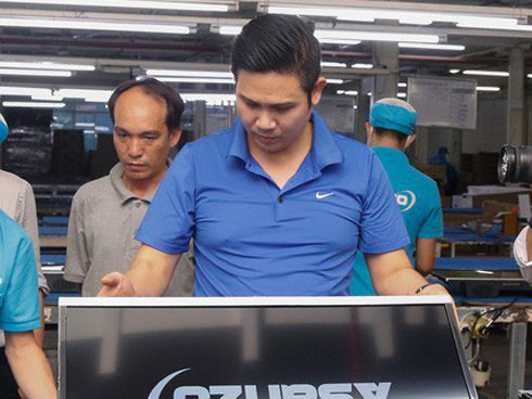 Động thái bất ngờ của loạt siêu thị sau khi Nguyễn Kim thông báo nhận đổi trả tivi Asanzo-2