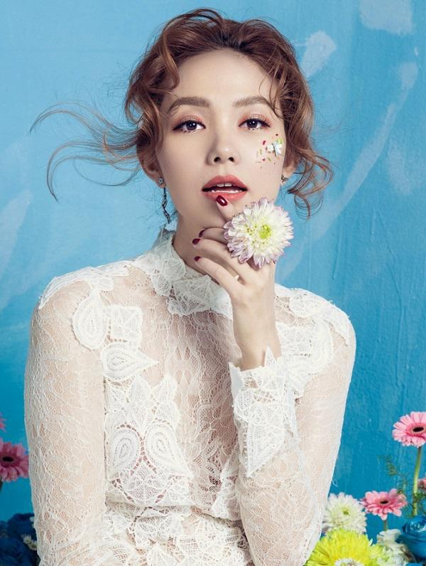 Không cần chi tiền tỉ dao kéo, Mỹ Tâm, Hari Won đã làm gì để trẻ ra cả chục tuổi?-16