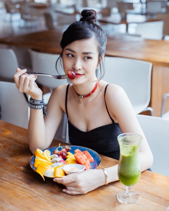 Đông Nhi được khen ngày càng xinh đẹp và lão hoá ngược-5