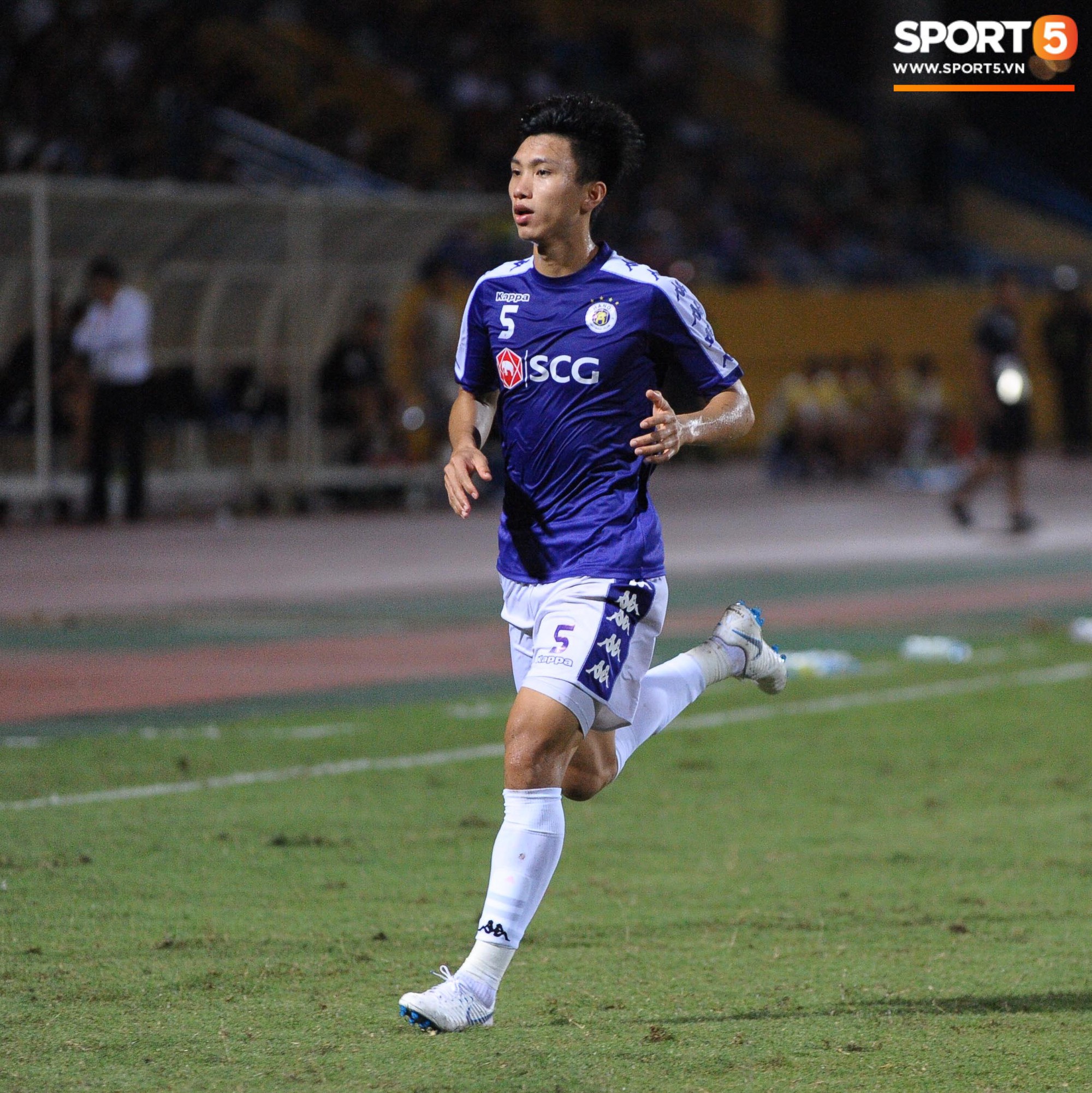 Trước tin đồn đến châu Âu thi đấu, Đoàn Văn Hậu vẫn nỗ lực hết mình vì Hà Nội FC-1