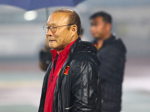 Bầu Đức: Tiền không phải tất cả với HLV Park, nhưng lương thì cần... cao nhất ĐNÁ-3