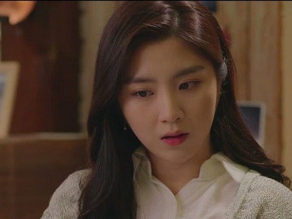 Sợi dây chuyền chồng tặng và cuộc nói chuyện với kẻ thứ 3 khiến vợ cay đắng ký đơn ly hôn-2