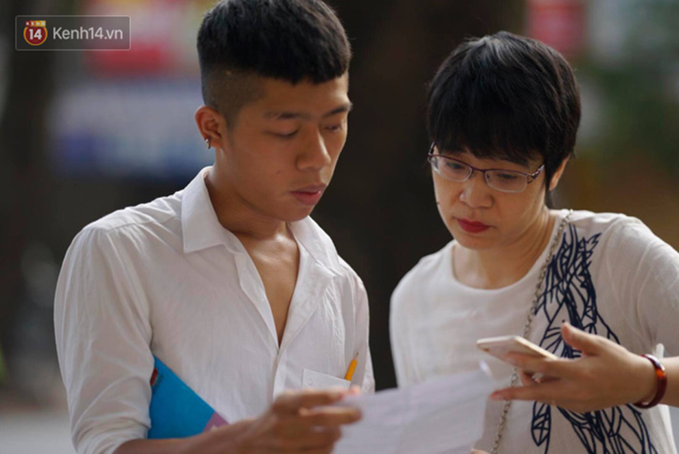 Ngày cuối thi THPT Quốc gia 2019: Sử Địa được kỳ vọng dễ thở nhưng môn thí sinh sợ nhất là Giáo dục Công dân-16