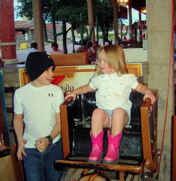 Cậu bé 13 tuổi giết chết em gái rồi tự đi đầu thú để trả thù mẹ-4