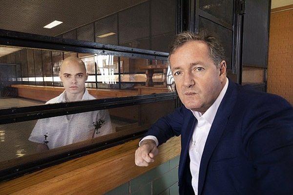 Cậu bé 13 tuổi giết chết em gái rồi tự đi đầu thú để trả thù mẹ-5