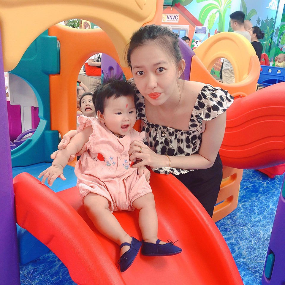 Gặp lại người mẹ trẻ ốm trơ xương, vừa đẻ đã phải xa con: Em ngừng thở rồi nhưng tiếng gọi Mẹ ơi níu em lại-5