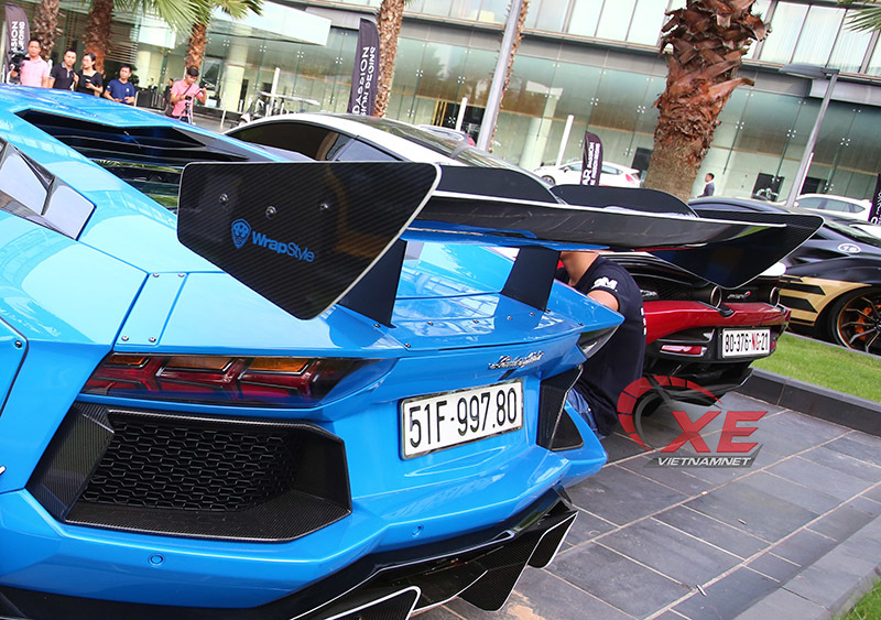 Doanh nhân Vũng Tàu nâng niu siêu bò Lamborghini Aventador hết mực-7