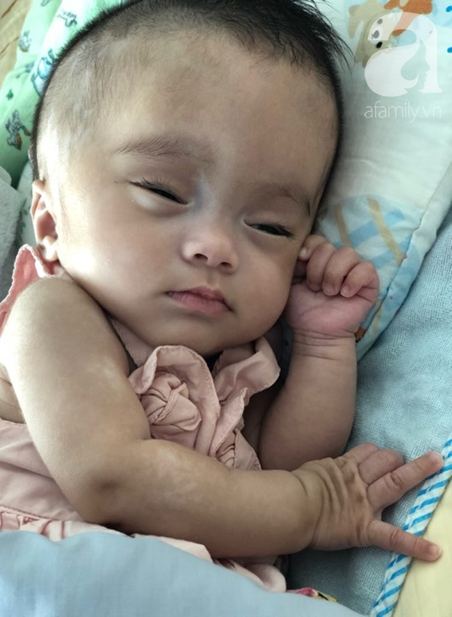 Bé gái bị mẹ bỏ rơi treo trên rẫy cà phê, mũi có dòi đã được xuất viện về Việt Nam sau gần 3 tháng điều trị-2