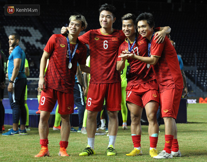 Xuân Trường về nước, Văn Toàn lo lắng cuộc sống sẽ cơ cực từ đây-4