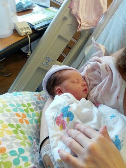 Vợ đi đẻ, giây phút người chồng ký vào giấy mổ lại nói một câu khiến cô thấy như nhát dao đâm vào tim”-3