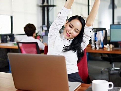 Mẹo nhỏ chỉ nên làm mỗi ngày để bạn dịu ngay cơn đau lưng