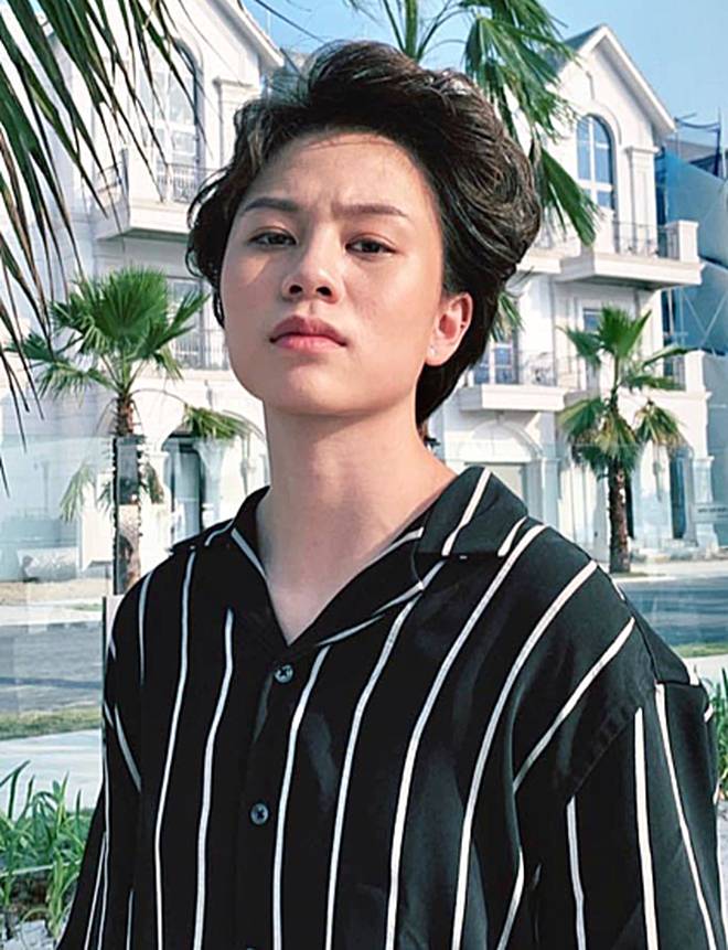 NSND Hoàng Dũng: Cái thơm má của tôi dành cho Bảo Hân là hoàn toàn bình thường, không có vấn đề gì là phản cảm!-4