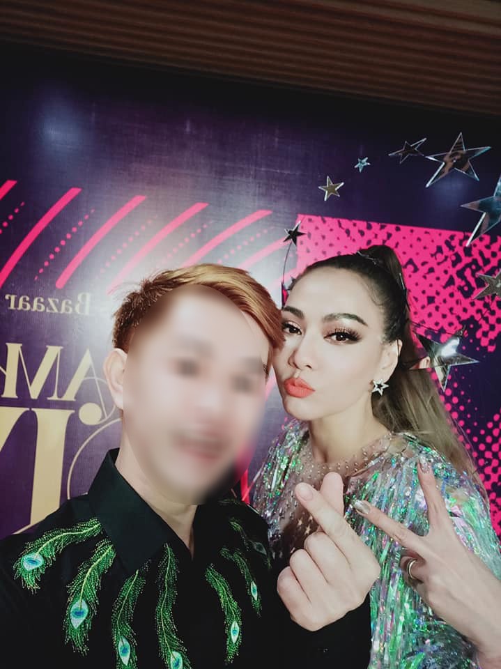 Nghi vấn tìm ra người cầm nhầm” túi xách của Thúy Ngân tại sự kiện Mai Vàng, cả showbiz đang săn lùng-7