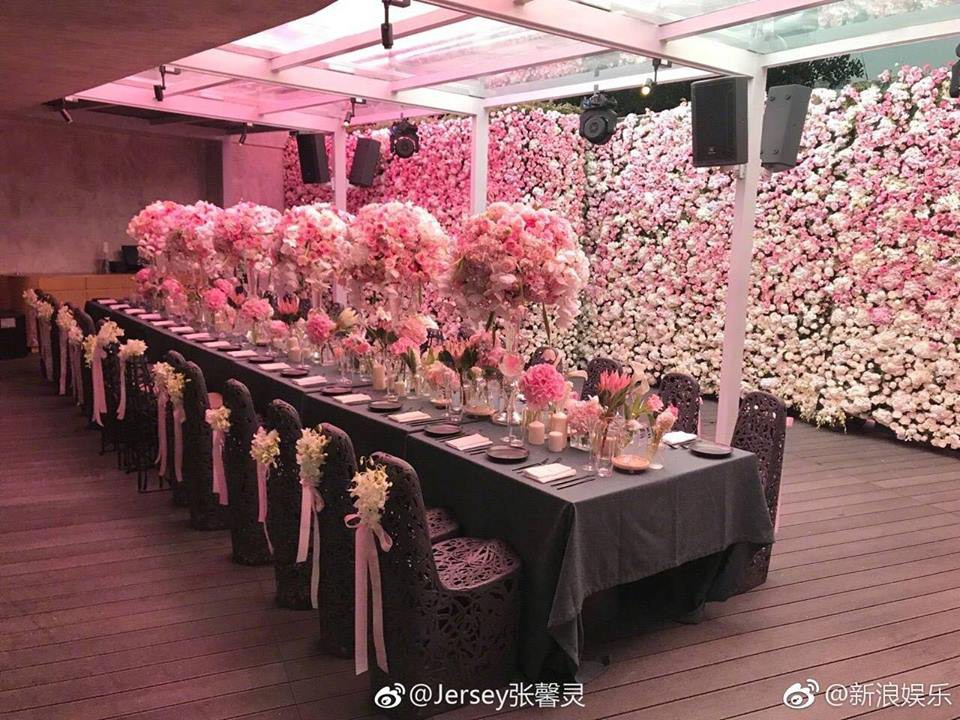 Nhìn lại màn cầu hôn đậm chất ngôn tình của Lý Thần 2 năm trước: Chàng run rẩy quỳ gối nói lời yêu, nàng bất ngờ, hạnh phúc đến rơi lệ-13