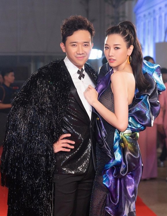 Fan choáng váng trước set đồ tưởng đơn giản nhưng đáng giá tiền tỷ của Trấn Thành-5