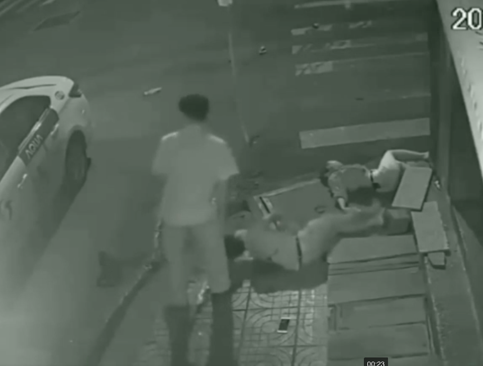 Gã tài xế tàn độc đứng nhìn nạn nhân vùng vẫy rồi bỏ đi: Thông tin mới nhất-2