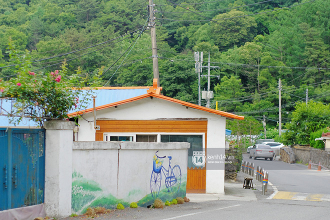 Nhà bố mẹ Song Song vẫn văng vẳng giọng nói Song Hye Kyo, chiếc xe trẻ con yên bình giữa bão ly dị-10