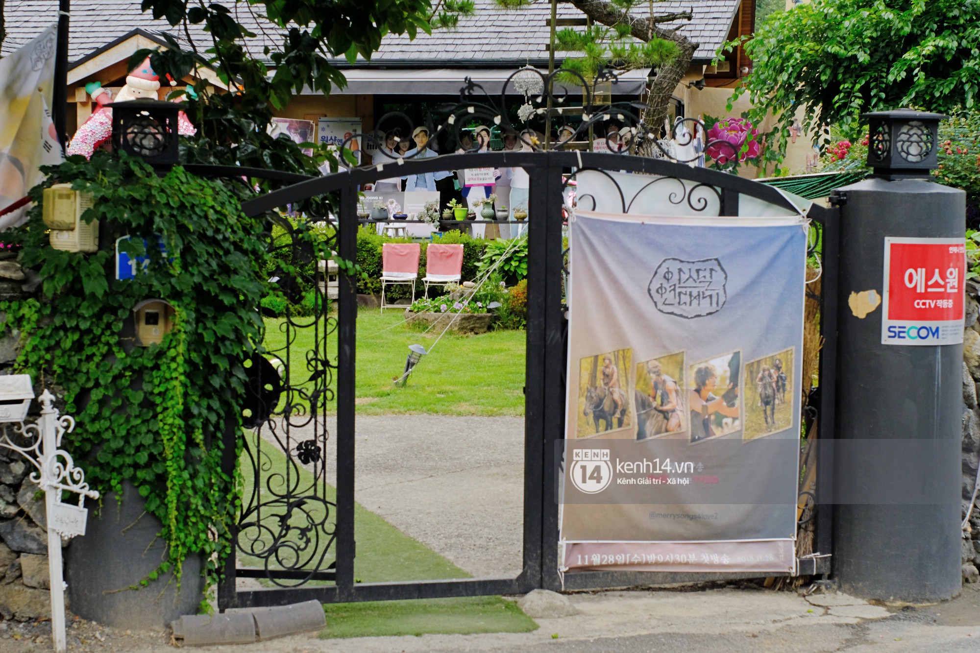 Nhà bố mẹ Song Song vẫn văng vẳng giọng nói Song Hye Kyo, chiếc xe trẻ con yên bình giữa bão ly dị-5