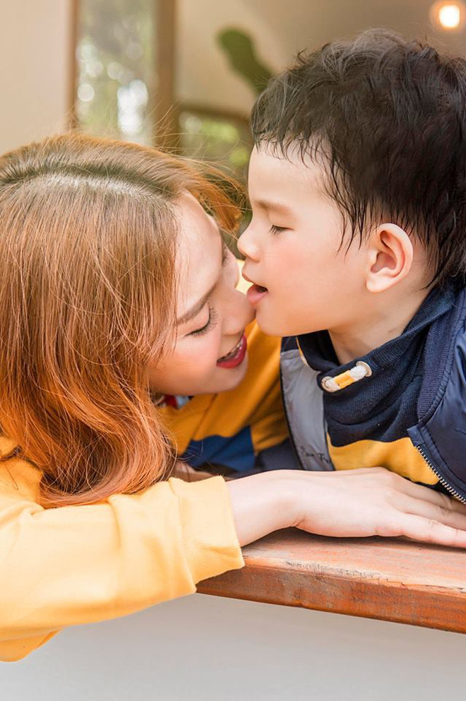 Sao Việt ra sao khi hôn nhân tan vỡ: Người gắng gượng tìm lại sự cân bằng, người 2 đời chồng vẫn chưa có được bình yên!-11