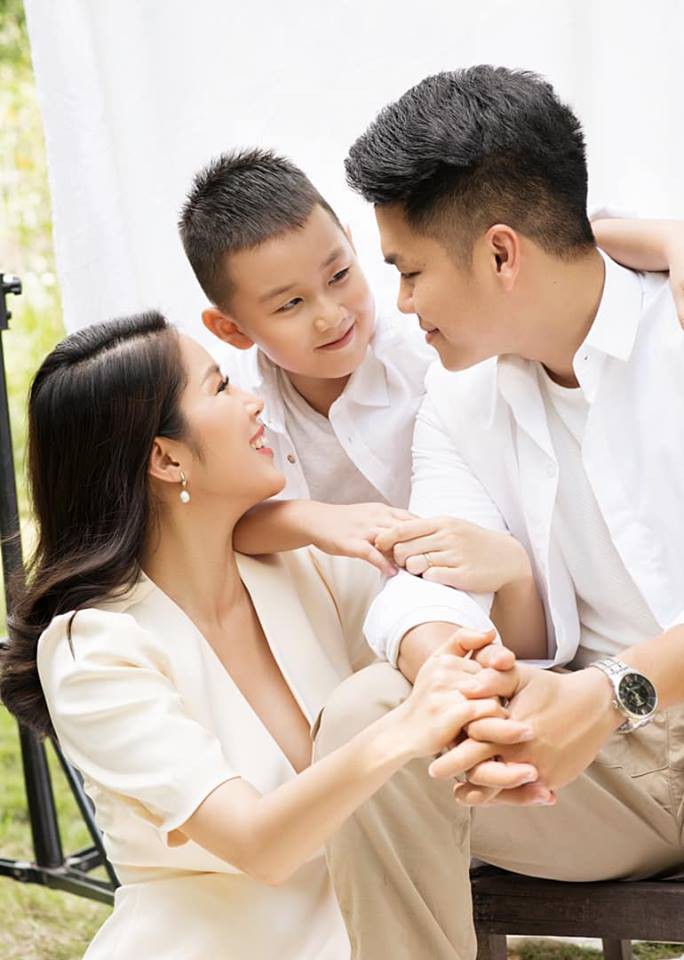 Sao Việt ra sao khi hôn nhân tan vỡ: Người gắng gượng tìm lại sự cân bằng, người 2 đời chồng vẫn chưa có được bình yên!-24