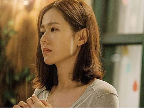 Bồ nhí vênh váo ghen ngược, chị bán hoa quả nói một câu khiến ả xanh mặt sợ-3