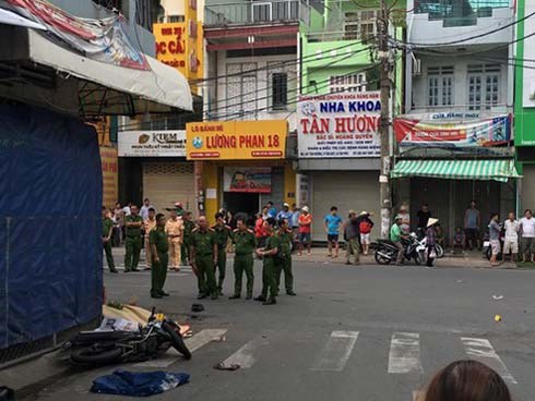 Vinasun sa thải tài xế tông 2 người thương vong rồi bỏ đi