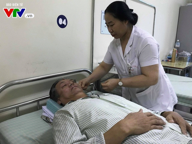 Sai lầm khi tránh nắng mùa hè, nhiều người bị méo miệng, liệt mặt-2