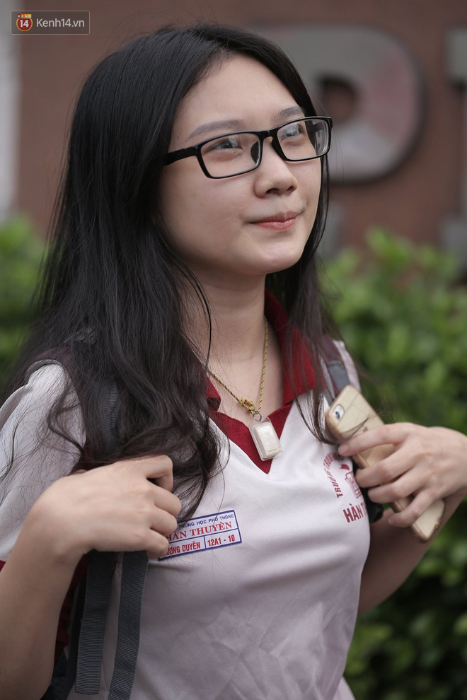 Điểm mặt loạt nhan sắc cực phẩm” mùa thi THPT Quốc gia 2019: Đi thi thôi mà, có cần đẹp trai xinh gái đến thế không!-28