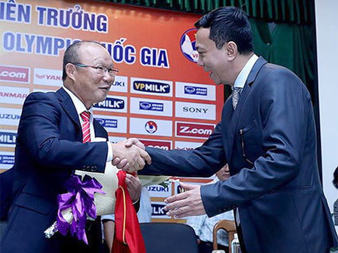 Điều HLV Park cần trong hợp đồng mới là tầm nhìn, không phải lương-3