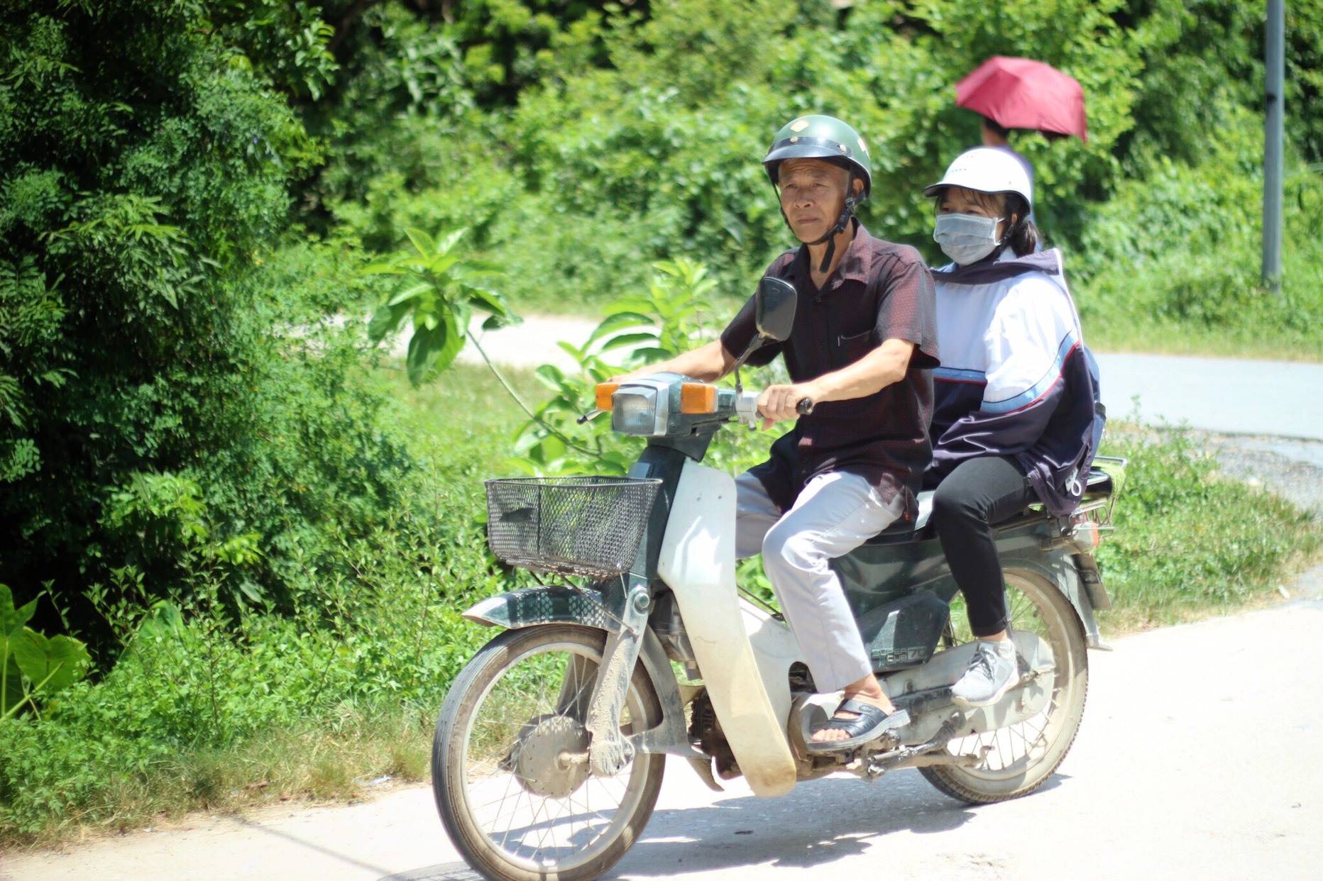 Nữ sinh mong đỗ ĐH để tổ chức đám cưới cho ông bà ngoại-2