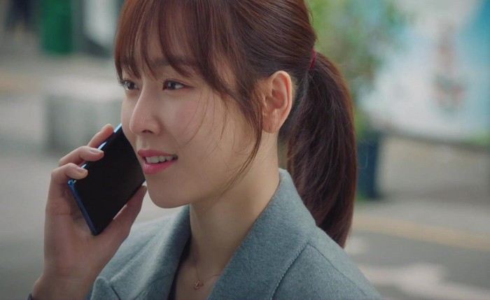 Vợ hừng hực khí thế tới gặp mặt kẻ thứ 3 tìm cách níu chồng về, nào ngờ vừa gặp mặt vợ đã phá lên cười rồi về viết ngay đơn ly hôn-1