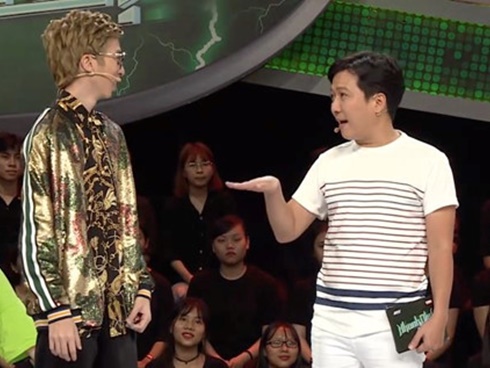 Trường Giang bất ngờ nhận lời khen của khán giả khi dẫn chương trình Người bí ẩn sau hàng loạt chỉ trích kém duyên-6