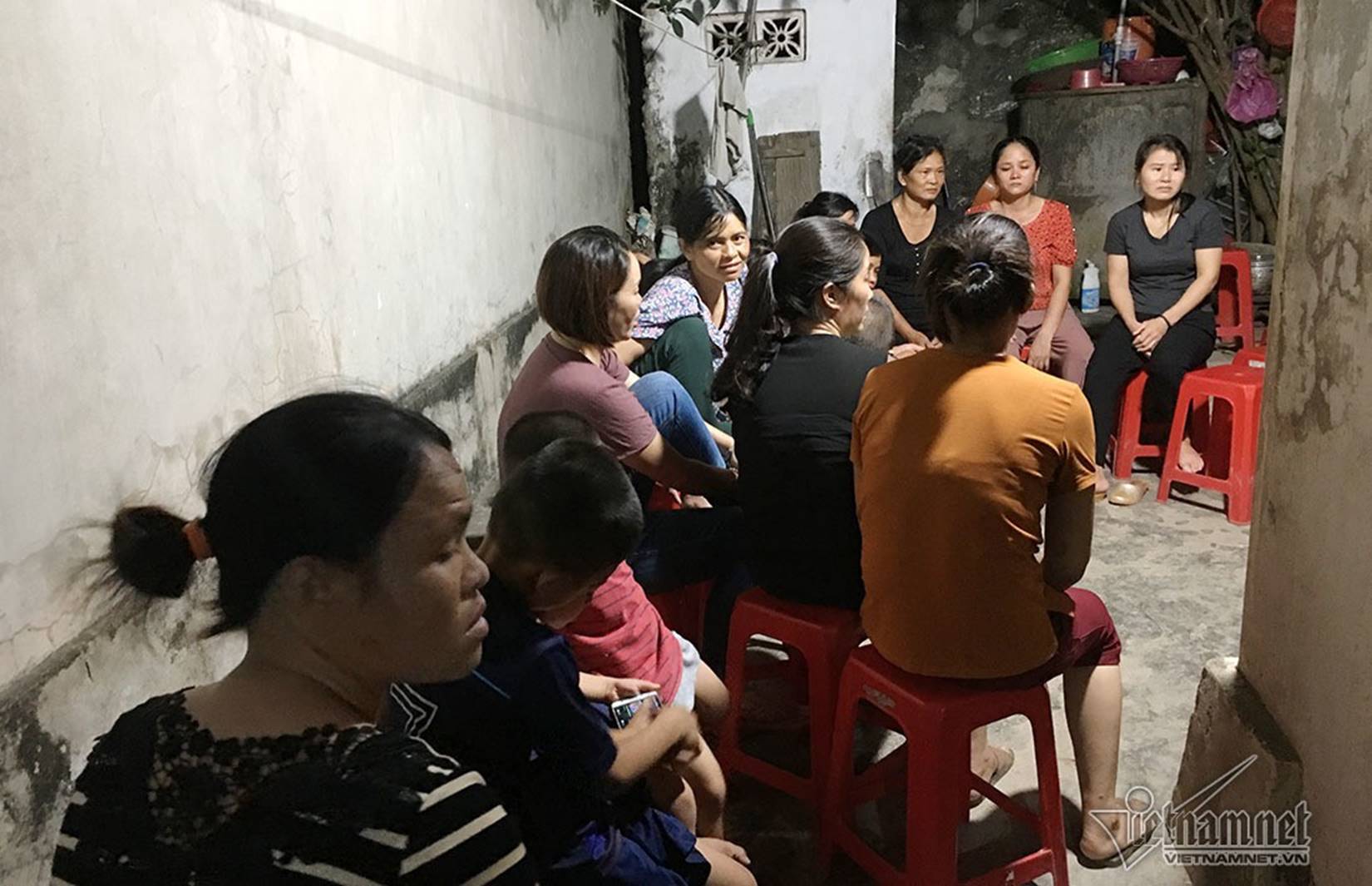 Cha thiệt mạng khi gắng tìm con mất tích phút tàu chìm ở Bạch Long Vĩ-2