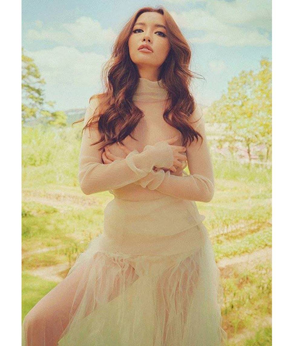 Chi Pu, Bích Phương đổi phong cách, mặc giống gái hư Sulli-15