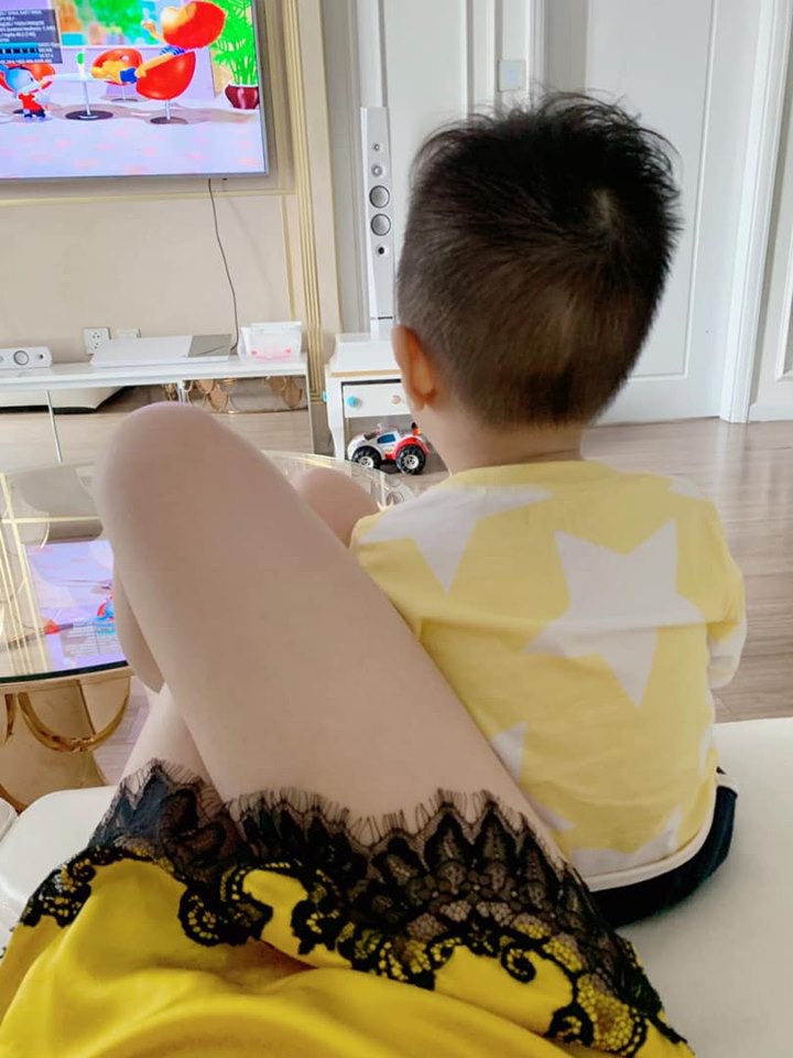 Vợ cũ Việt Anh xù lông, tiết lộ chồng cũ có người yêu mới?-1