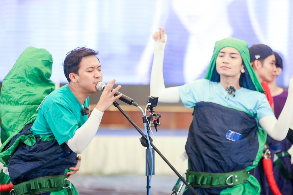 Khán giả lo Trấn Thành về nhà không yên với Hari Won vì câu trả lời nhầm lẫn tai hại-5