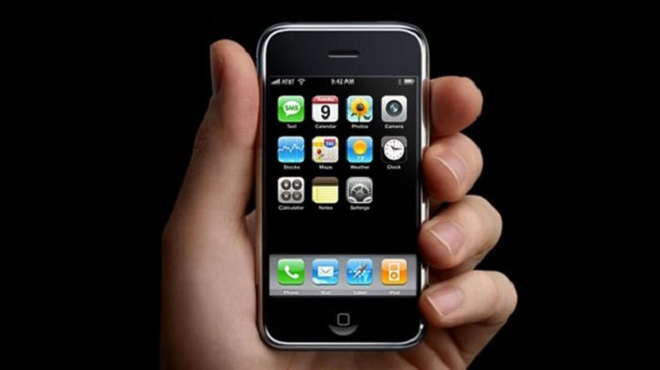 Ngày này cách đây 12 năm, chiếc iPhone đầu tiên đã ra mắt-2